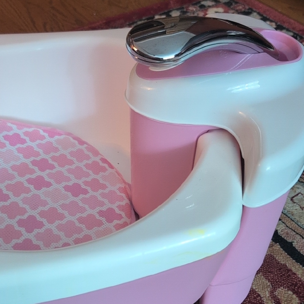 Baby Bathtub With Extension Hose And Bath Sling